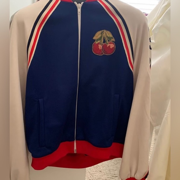 Gucci track jacket 🍒🍒 - Picture 8 of 8